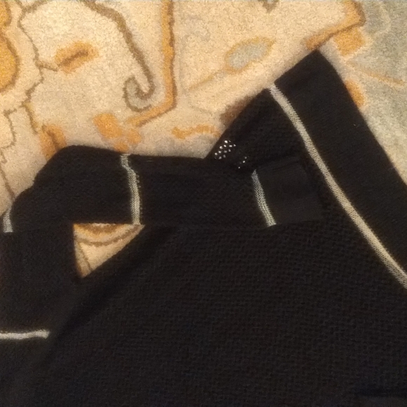 Open knit Michael Stars sweater - Picture 5 of 6